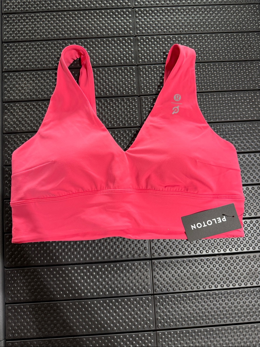 Lululemon/peloton align v neck bra SZ 14